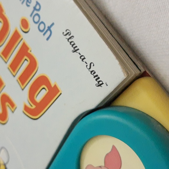 Disney Winnie The Pooh and Friends Bundle Book Toy Activity Collectibles - Picture 16 of 17